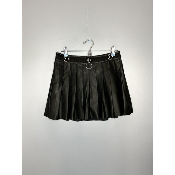 Dolls Kill Mini Skirt Womens XL Spade Black Pleated Faux Leather O-Ring Current - Picture 1 of 8